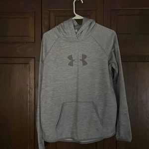 Under Armour Sweatshirt